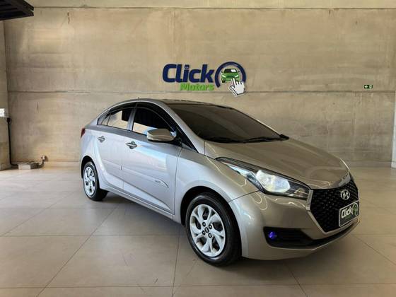 HYUNDAI HB20S 1.6 COMFORT PLUS 16V FLEX 4P AUTOMÁTICO
